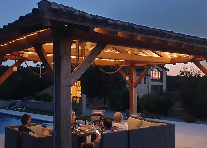 别墅 Chateau De Potiron